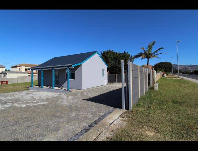 55M² OFFICE SOLD IN KLEINMOND CENTRAL